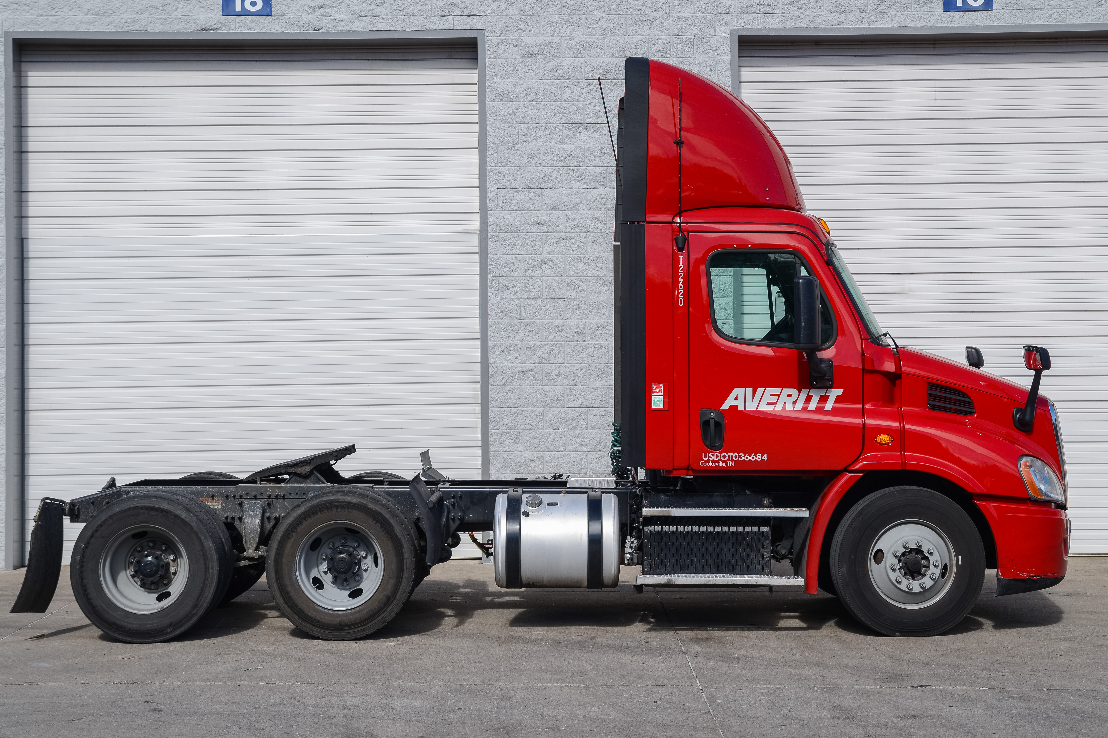 Freightliner Day Cab