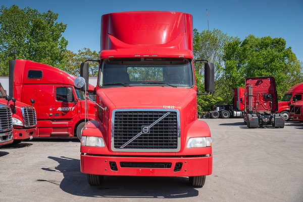 Volvo Day Cab