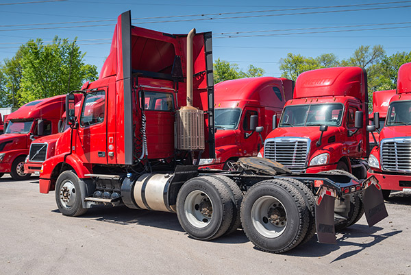 Volvo Day Cab