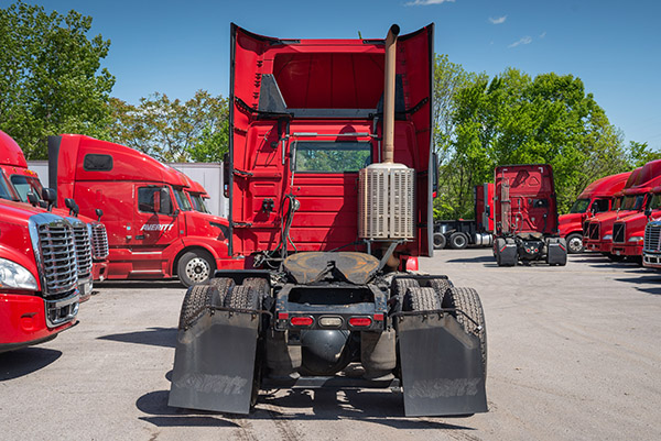 Volvo Day Cab